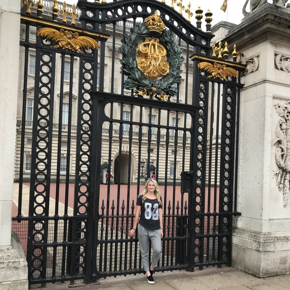 Meet your Posher, Michelle - Picture 5 of 8